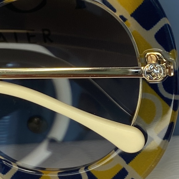 Authentic- NEW GUCCI GG0894S 001 OVERSIZED ROUND FRAME WOMEN’S SUNGLASSES - Picture 12 of 15